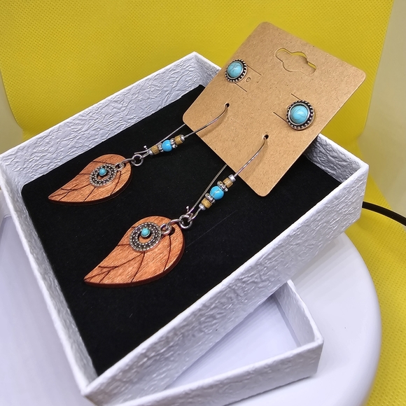 2 pr Fashion Faux Turquoise Earrings - Picture 5 of 7